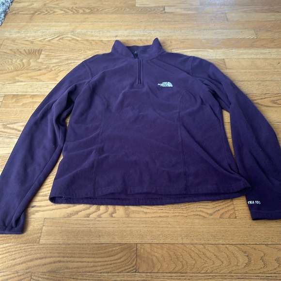 The North Face Woman’s Purple long sleeve - Picture 2 of 6